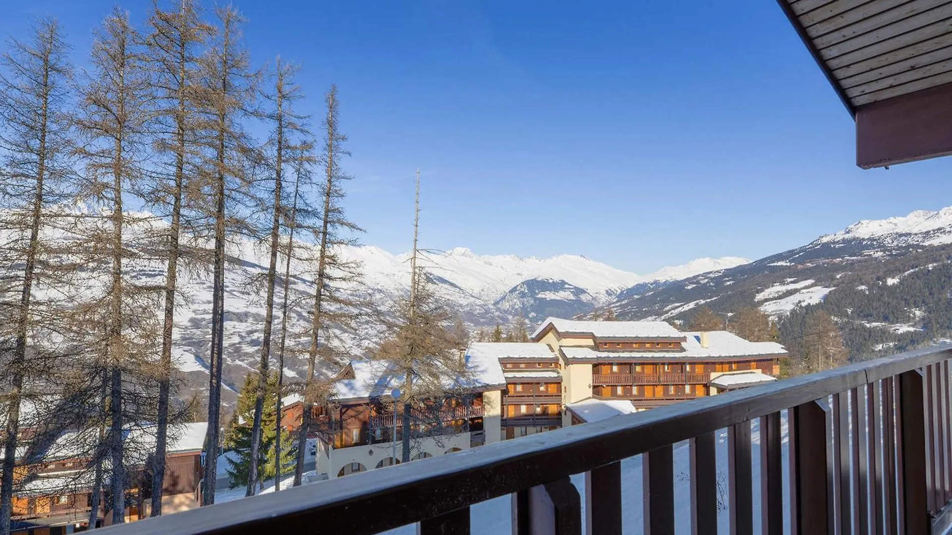 La Plagne-Tarentaise Confortable 2P Pres Des Pistes Avec Balcon, Animaux Admis - Fr-1-181-1966 0*, La Plagne-Tarentaise צרפת